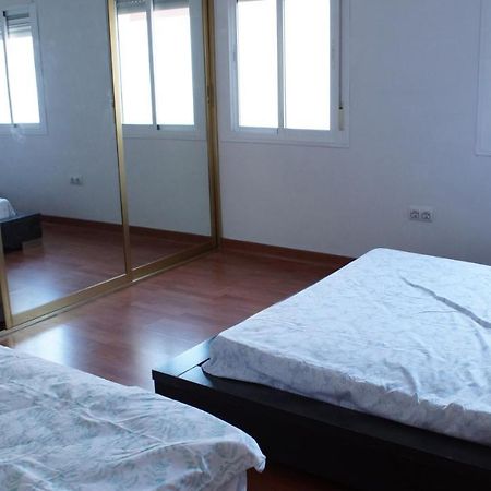 세비야 Piso En El Tardon 아파트 외부 사진